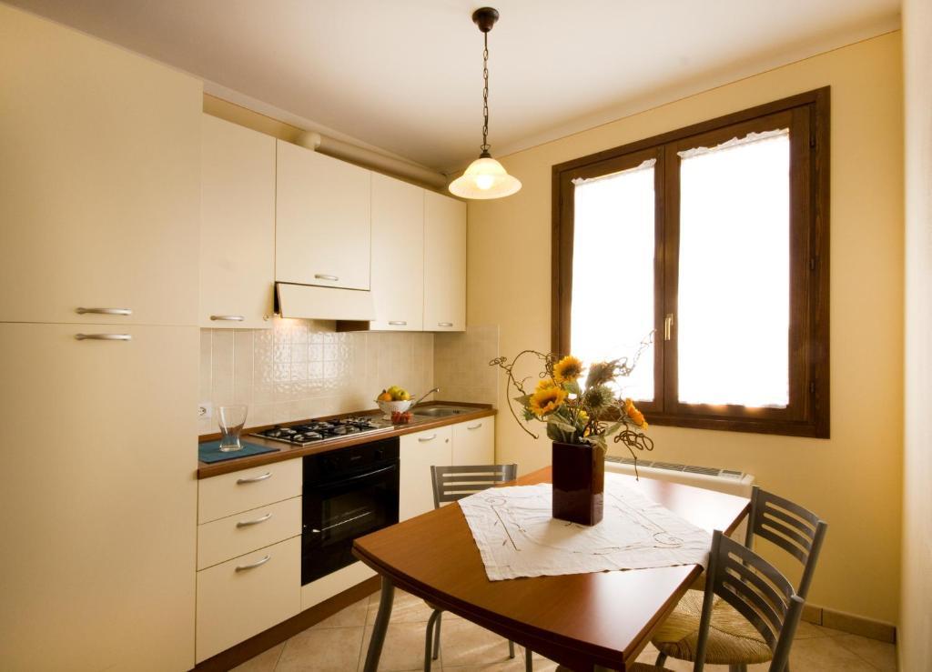 Agriturismo Cascina Roveri モンツァンバーノ 部屋 写真